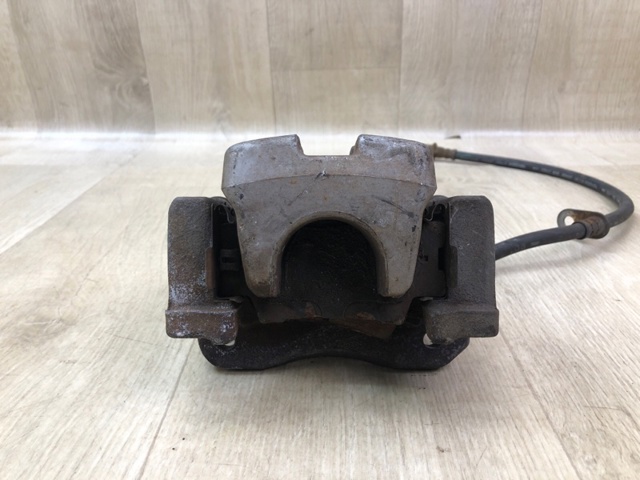 TOYOTA 4783033210 Суппорт задний правый в наличии Днепр