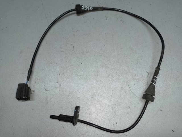 Датчик АБС (ABS) задний, правый 479005NA0C NISSAN