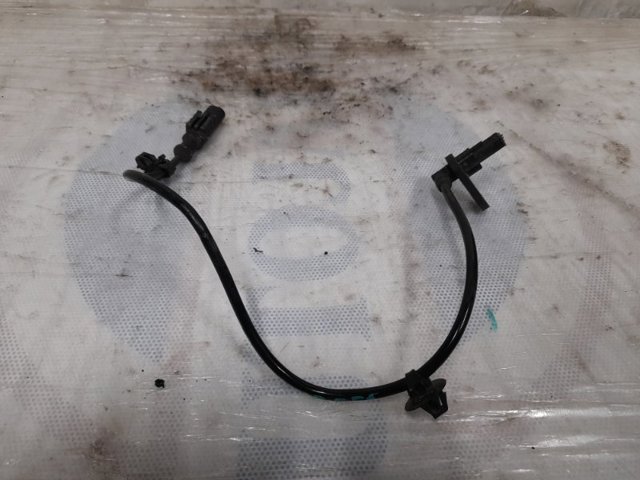 Датчик ABS задний левый 479011CA0A NISSAN
