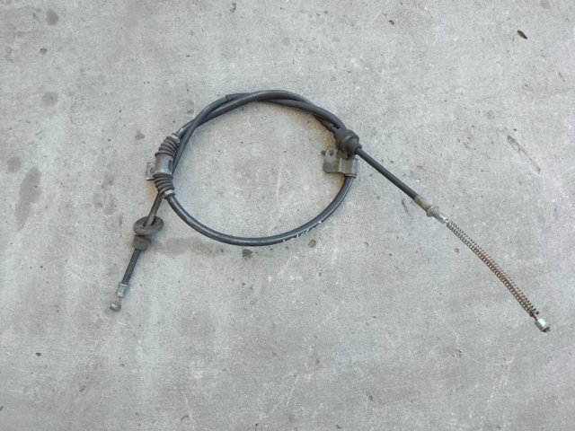 Трос ручника задний 4820A025 MITSUBISHI