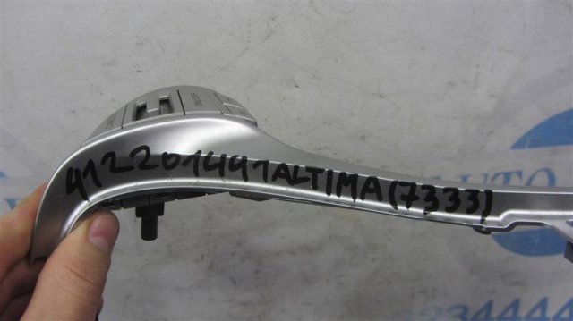 Рулевое колесо 484309HS3A NISSAN