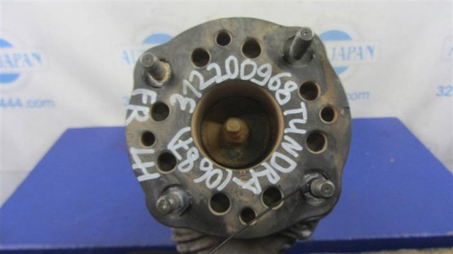 486090C030 TOYOTA Опора амортизатора переднего купить в Николаев
