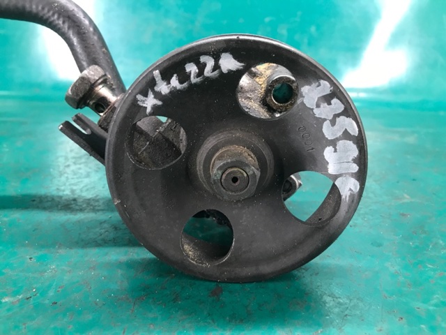 Насос рулевого механизма 491104S100 NISSAN