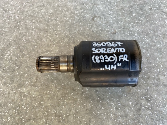 ШРУС внутренний передний левый 49582C5200 HYUNDAI