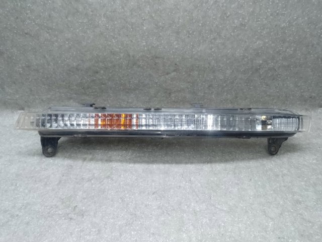 Указатель поворота левый 4L0953041A VAG