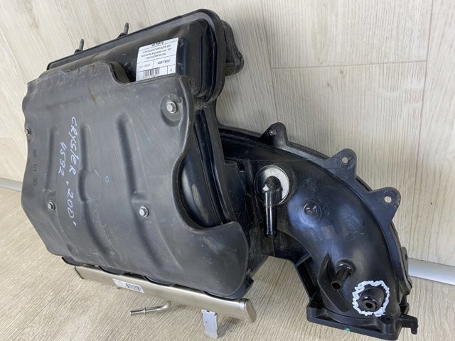 CHRYSLER 5047441AN Впускной коллектор в наличии Хмельницкий
