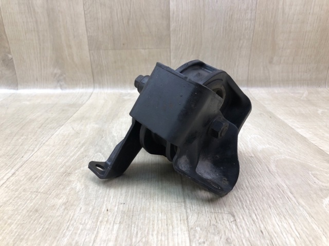 Подушка (опора) двигателя, левая нижняя 50850T2FA21 HONDA