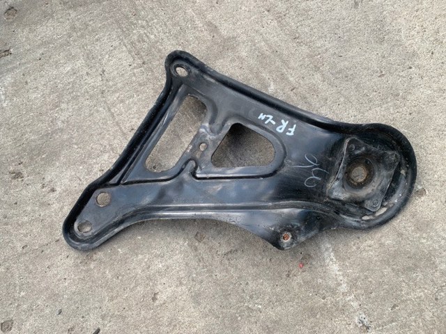 510360E011 TOYOTA купить в Ужгород