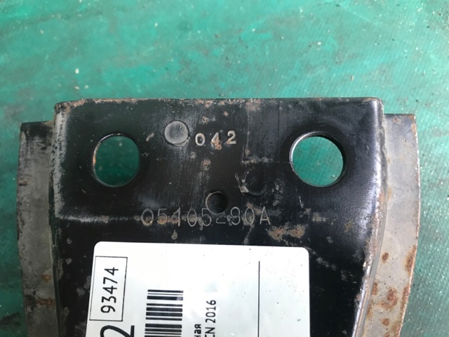 CHRYSLER 5105290AC в наличии Винница