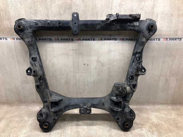 Балка передней подвески 5110048071 TOYOTA