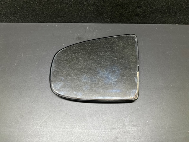 Зеркальный элемент водительского зеркала 51167174987 BMW