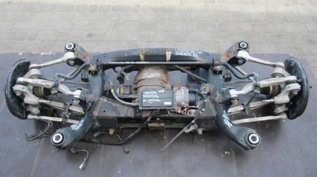 Поперечка задней подвески Lexus LS 460/460L