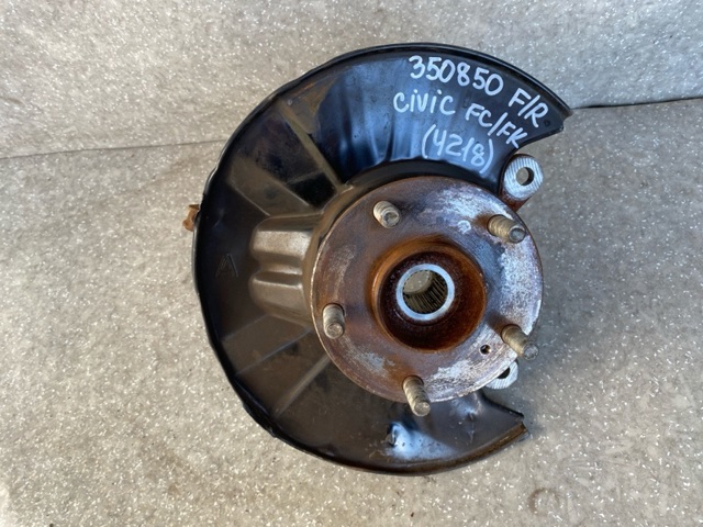 51211TBAA03 HONDA Цапфа передняя правая купить в Запорожье