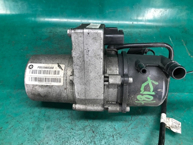 CHRYSLER 5154663AB Насос ГУР в наличии Черновцы