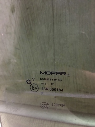 5155455AA CHRYSLER Стекло двери задней левой купить в Черновцы
