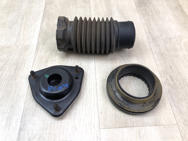 Подшипник опорный амортизатора, переднего 5171093AC CHRYSLER