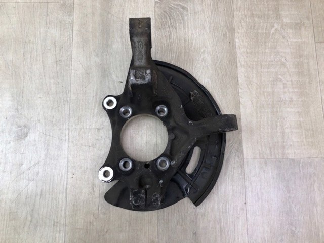 Цапфа передняя правая 51711F6000 HYUNDAI