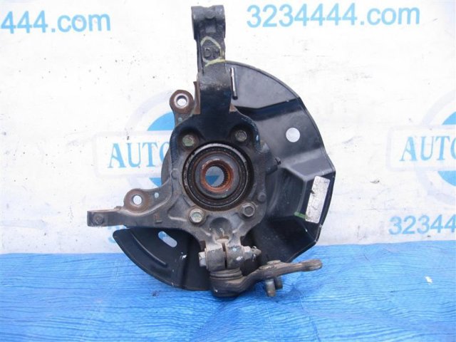 Цапфа передняя левая 517152W000 HYUNDAI