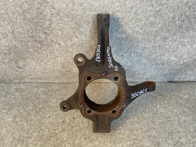 Цапфа передняя левая 51715C5200 HYUNDAI