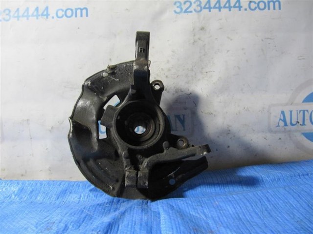 Цапфа поворотная правая 517163S110 HYUNDAI