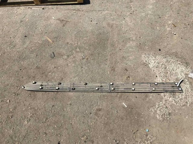 517716A120 TOYOTA Накладка подножки купить в Черновцы