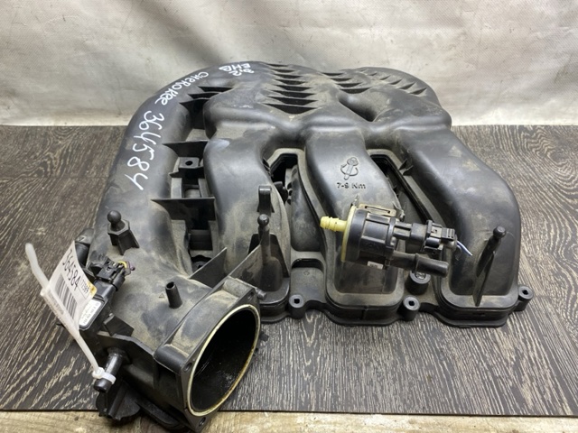 Коллектор впуск верхний 5184693AE CHRYSLER