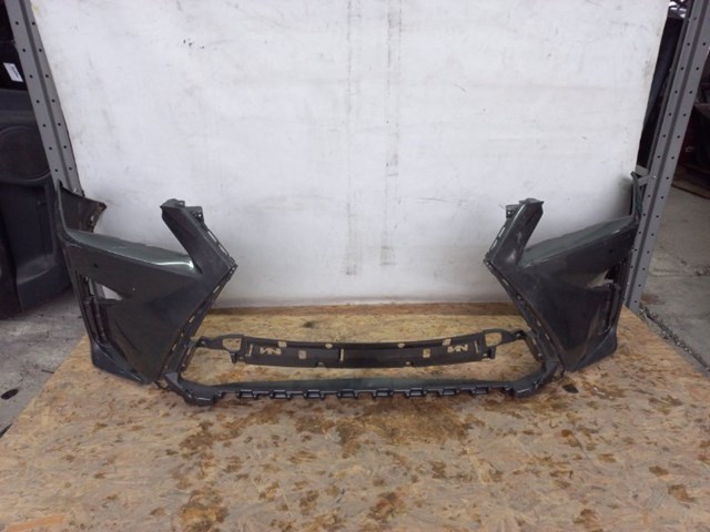 Бампер передний в сборе 521190E270 TOYOTA
