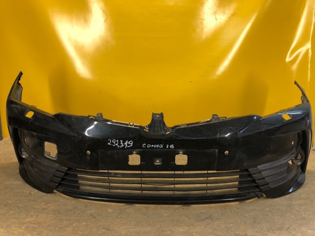 Бампер на авто 521190Z970 TOYOTA