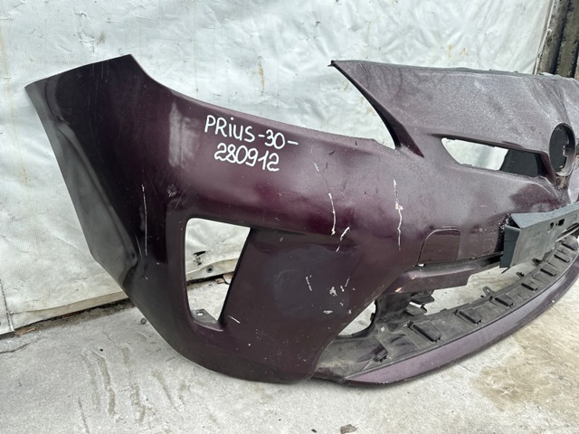 TOYOTA 5211947934 Передний бампер в наличии Житомир