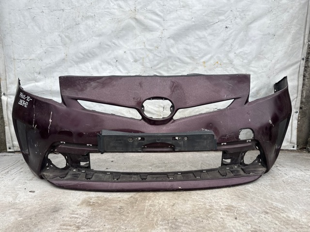 Бампер передний 5211947934 TOYOTA