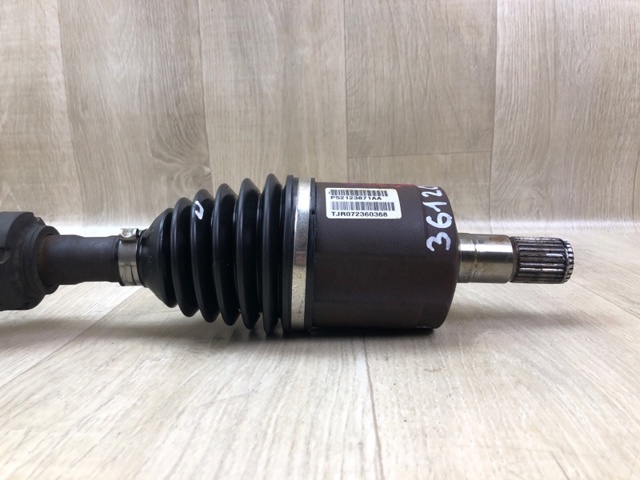 52123871AA CHRYSLER Левая полуось купить в Тернополь