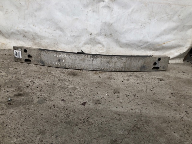 Шина бампера переднего 521310E040 TOYOTA