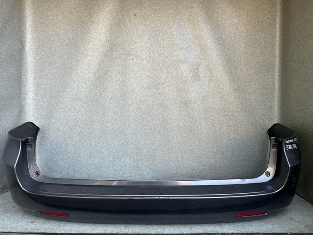 Задний бампер 5215908902 TOYOTA
