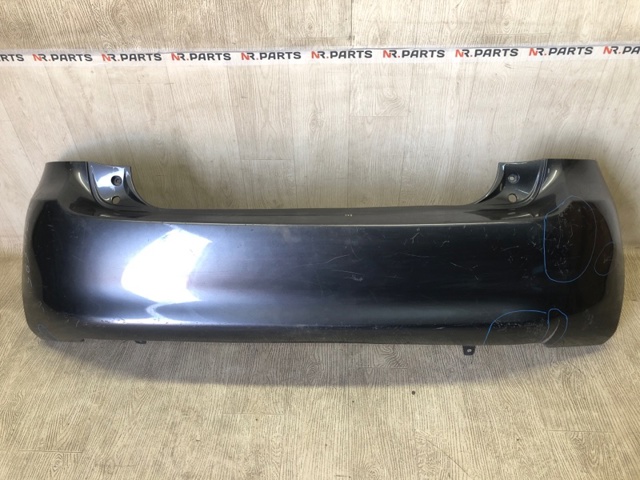 Бампер задний 5215912933 TOYOTA