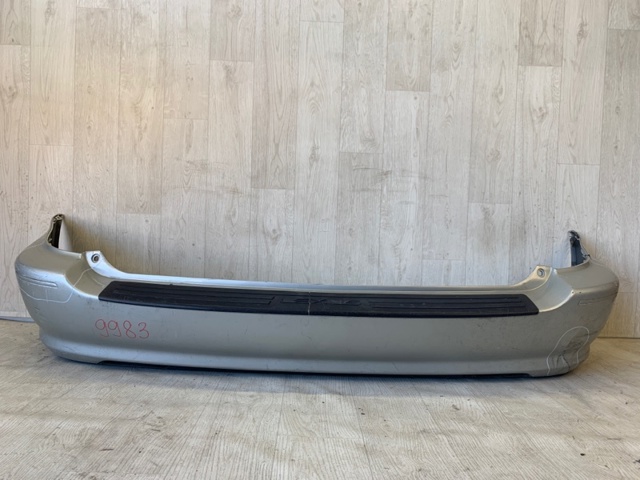 Бампер задний 5215948010 TOYOTA