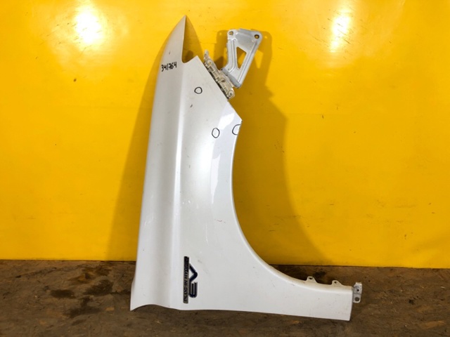 Правое крыло 5220G976 MITSUBISHI