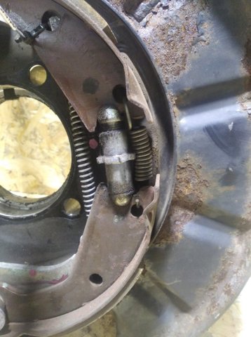 52210SZAA02 HONDA Цапфа задняя правая купить в Львов