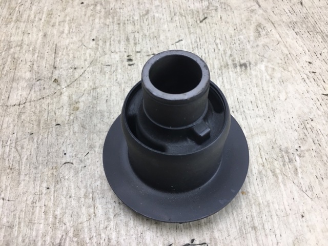 TOYOTA 5221133080 Сайлентблок в наличии Ирпень