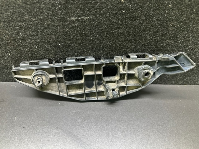TOYOTA 5253648011 Кронштейн бампера переднего левый в наличии Винница