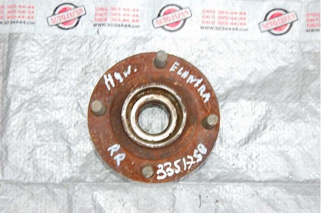 Задняя шпиндель 527102D000 HYUNDAI