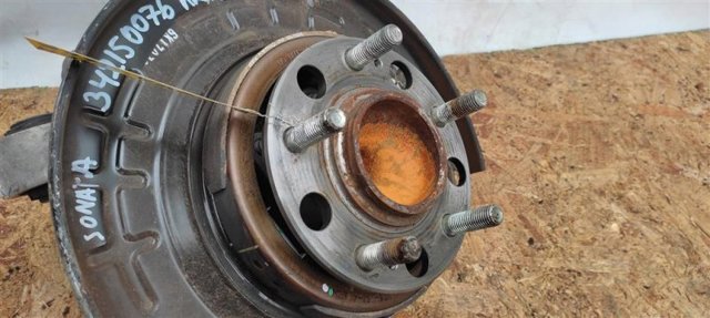 52710C2100 Цапфа задняя левая купить Львов