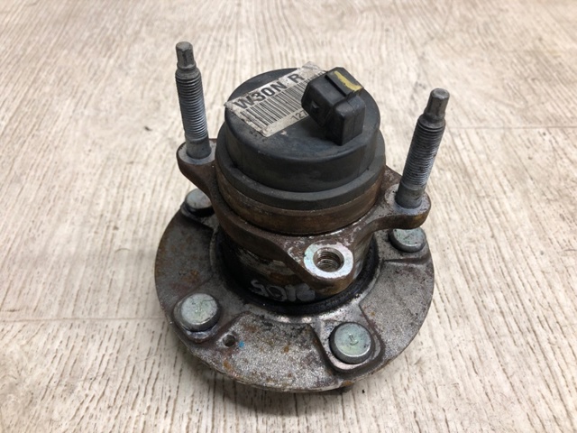 HYUNDAI 527301M000 Ступица задняя в наличии Чернигов