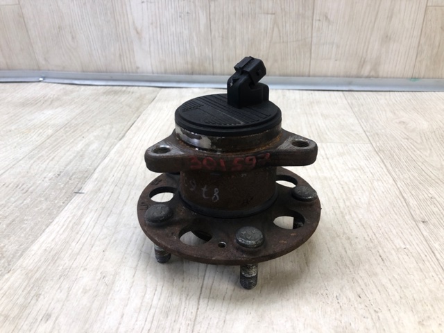 Задняя шпиндель 52730G2000 HYUNDAI