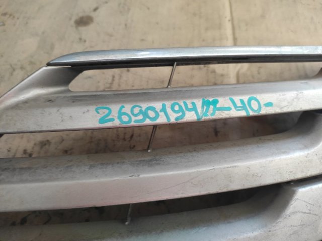 5310133180A0 TOYOTA Решетка радиатора купить в Чернигов