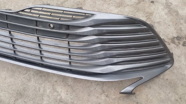 5310206240 TOYOTA Решетка бампера купить в Кривой Рог
