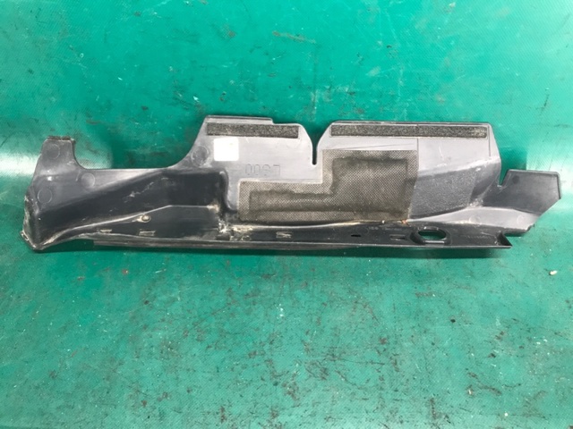TOYOTA 5338978011 Уплотнитель капота в наличии Тернополь