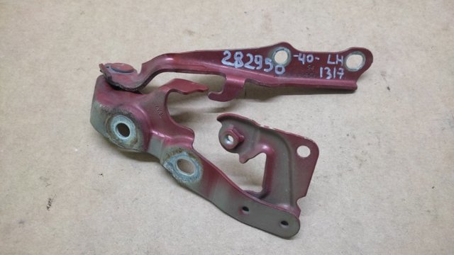 Завес капота, левый 5342006060 TOYOTA
