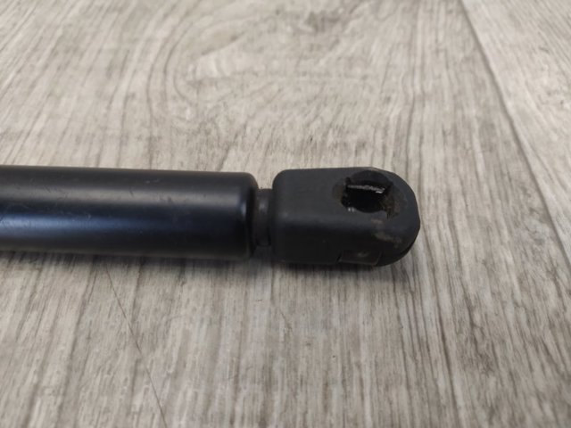 5345069045 TOYOTA Амортизатор капота купить в Житомир