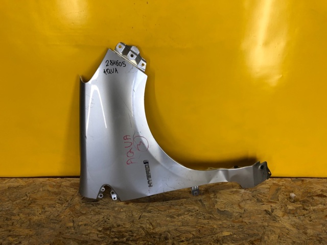 TOYOTA 5380152160 Крыло переднее правое в наличии Винница