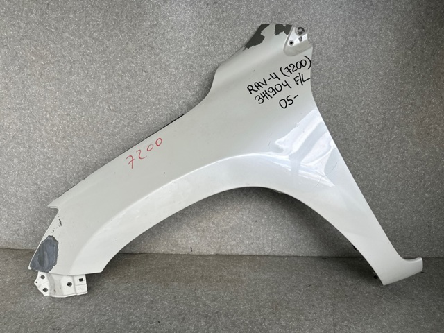 Крыло левое 5380242180 TOYOTA